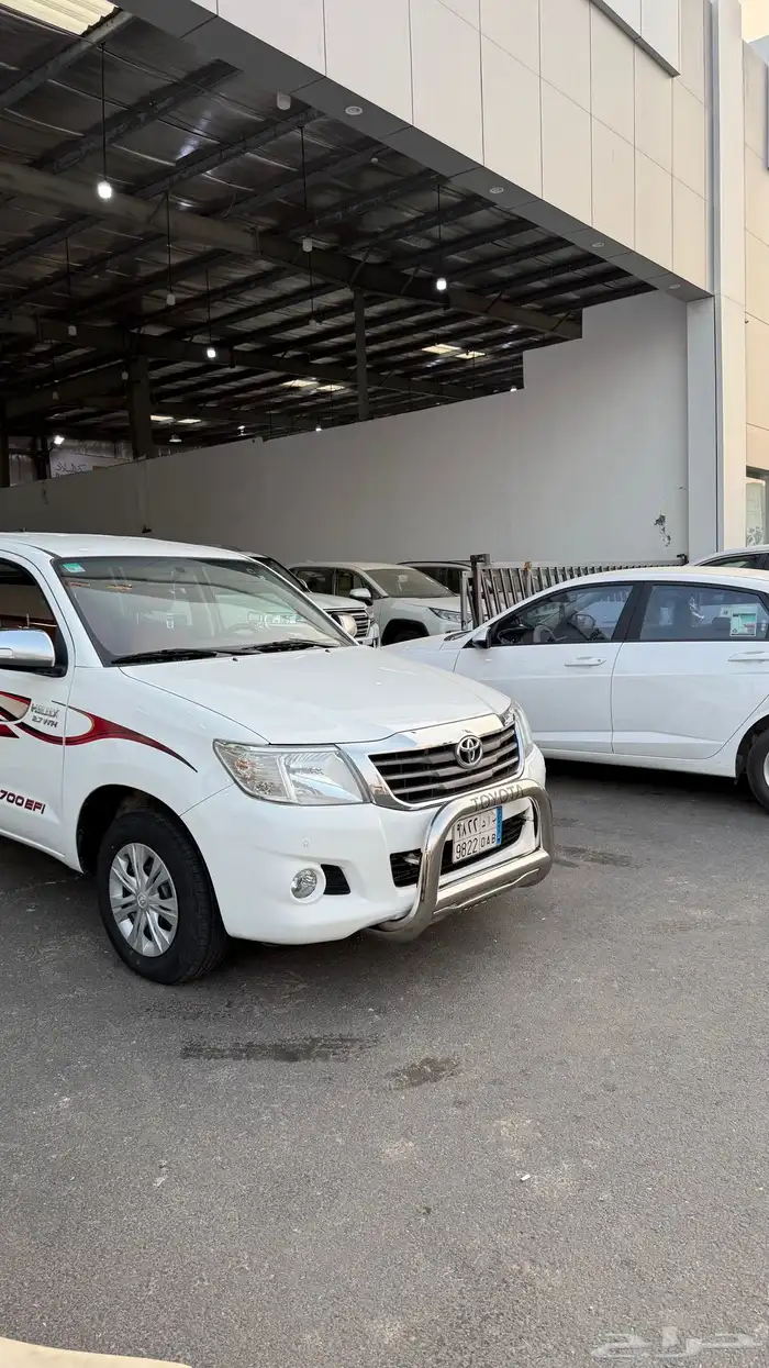 للبيع هايلكس 2015 غمارتين 5