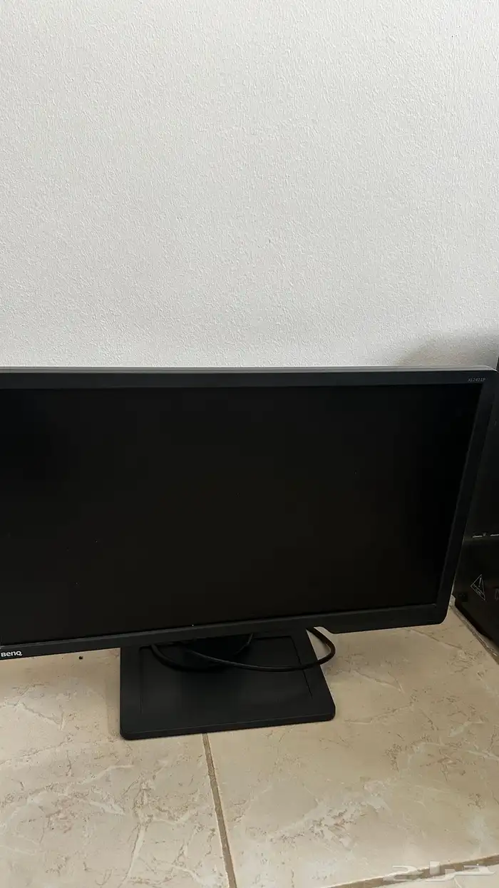 pc بي سي قيمنق مع شاشه قيمنق للبيع   سوني 5 3