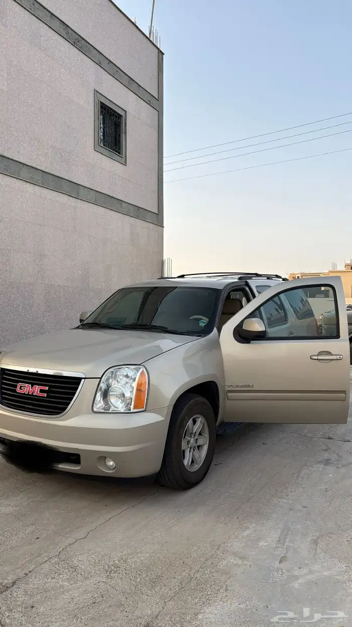 جمس يوكن 2012 1