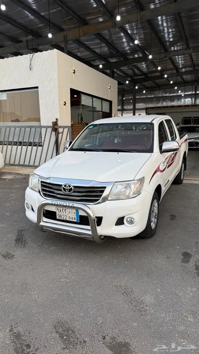 للبيع هايلكس 2015 غمارتين 1