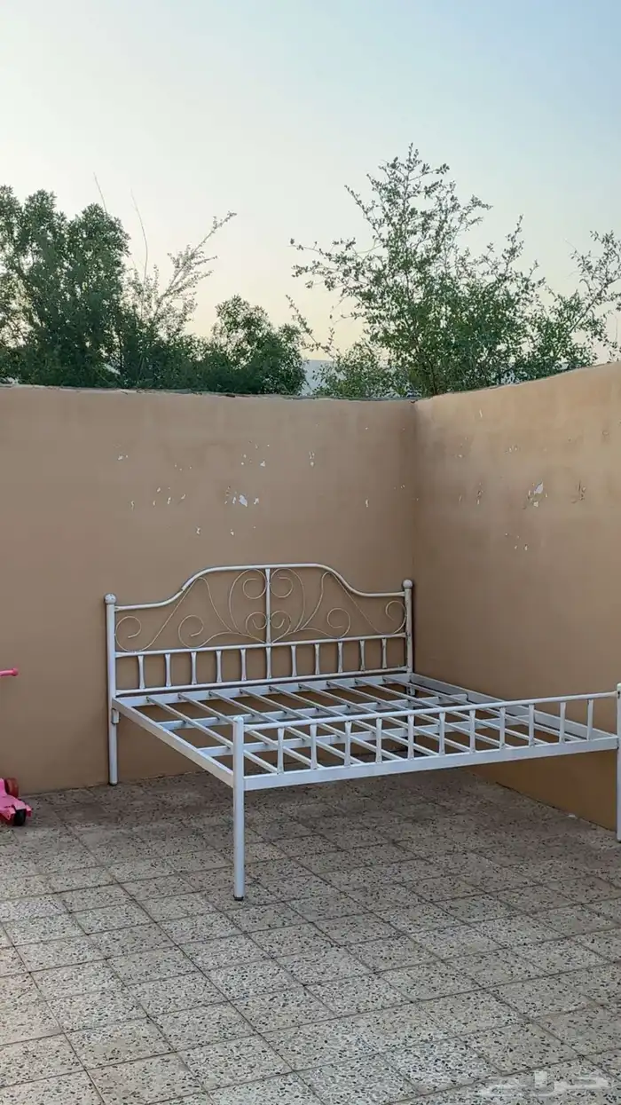 سرير نفرين حديد 0