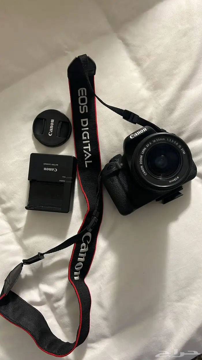 للبيع  كاميرا Canon EOS 700D بحالة ممتازة جدا 3
