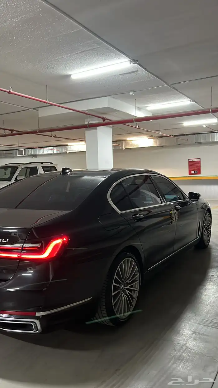 بي ام دبليو 730Li الفل كامل 2021 وكالة للبيع 14