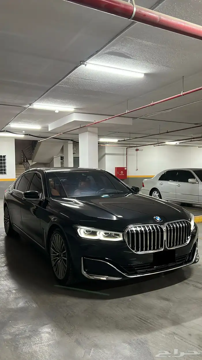 بي ام دبليو 730Li الفل كامل 2021 وكالة للبيع 21