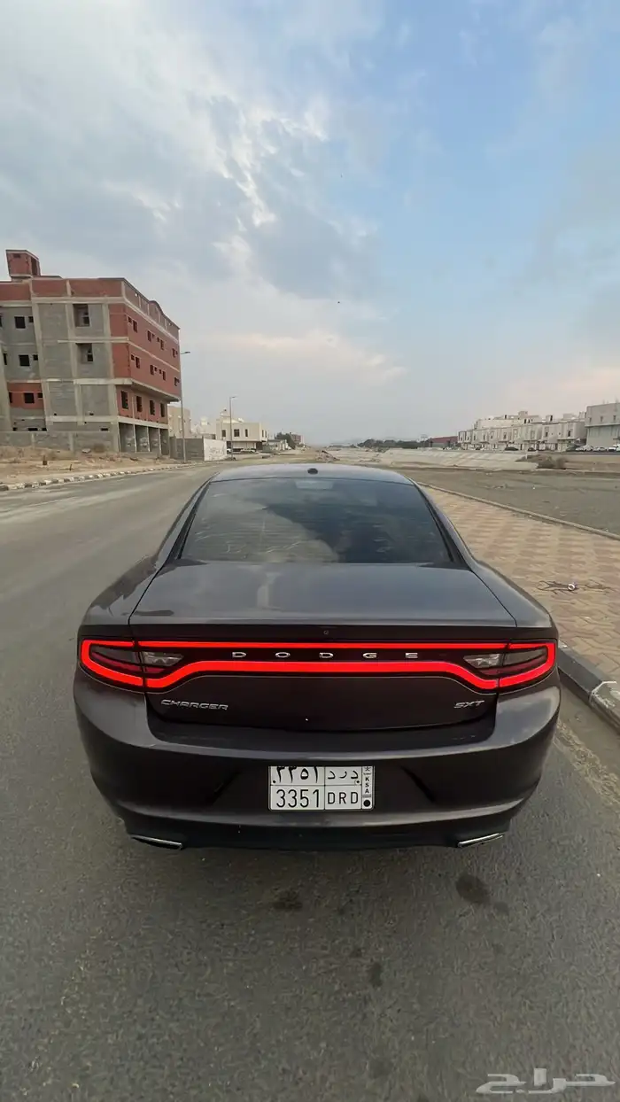 دودج تشارجر sxt 2018 2