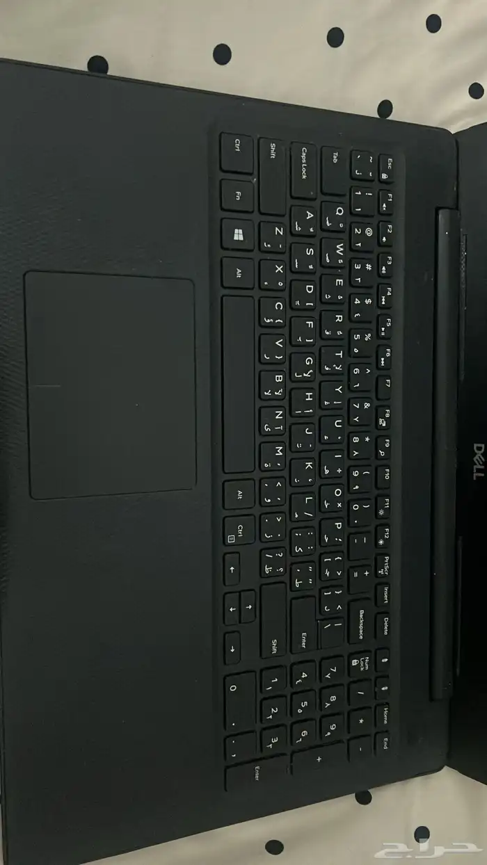 لابتوب نظيييف استعمال سنه وحده ومعد احتاجه 1