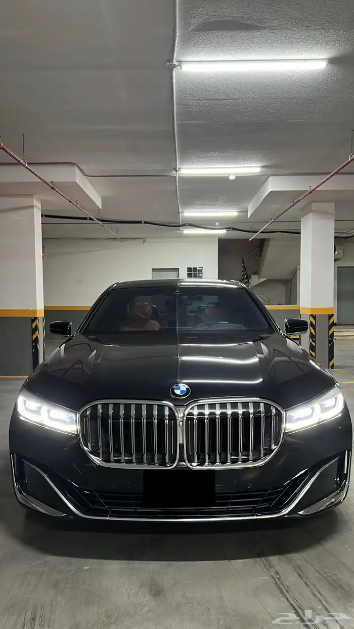 بي ام دبليو 730Li الفل كامل 2021 وكالة للبيع 2