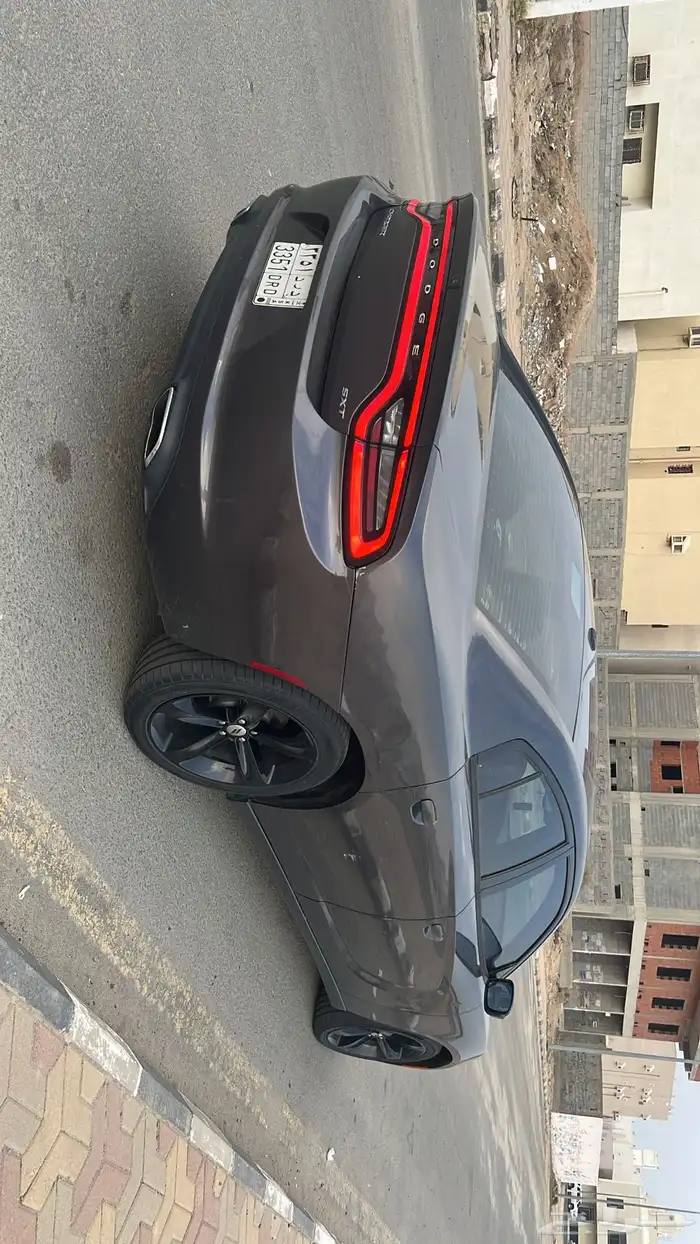 دودج تشارجر sxt 2018 1