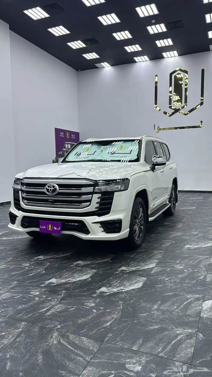 تأجير لاندكروزر GXR تامين شامل 0