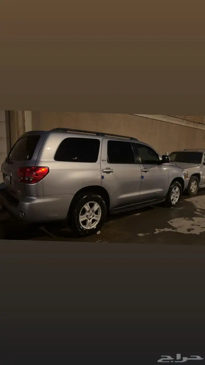 للبيع سكويا 2013 فضي مخزن 1