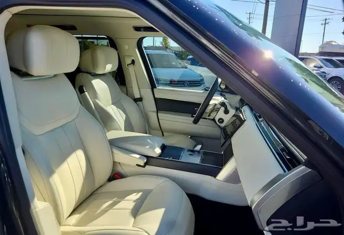 للبيع رانج روفر فوج 2024 - مميز جدا Auto وارد كندا 20