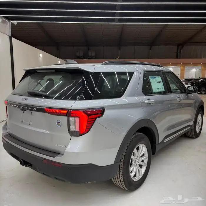 فورد اكسبلورر استندر 2025 3