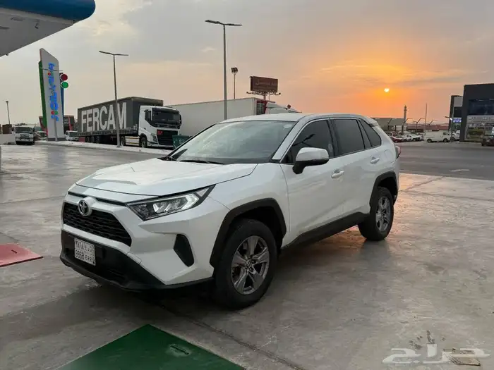 تيوتا راف فور 2023 2