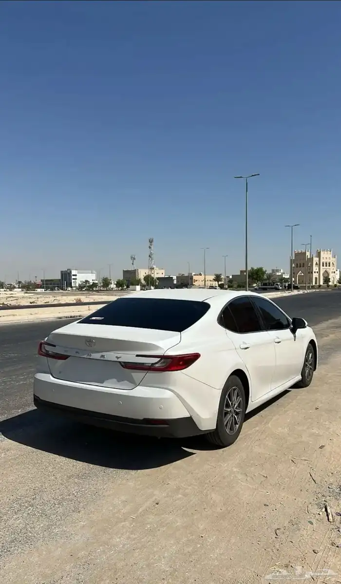 كامري للبيع 2025 2
