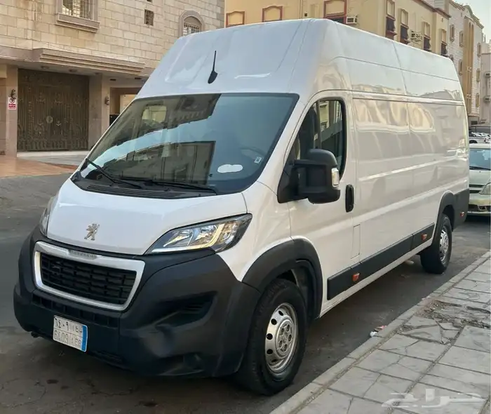 باص سقف عالي موديل 2024 ديزل 8