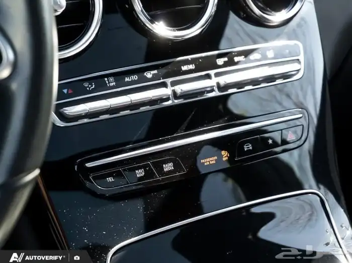 مرسيدس جي ال سي Mercedes GLC 300 4matic SUV موديل 2022 21