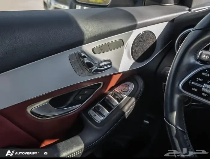 مرسيدس جي ال سي Mercedes GLC 300 4matic SUV موديل 2022 24