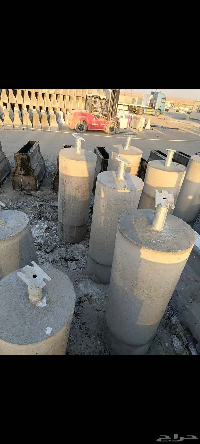 صبيات حواجز خرسانية 7