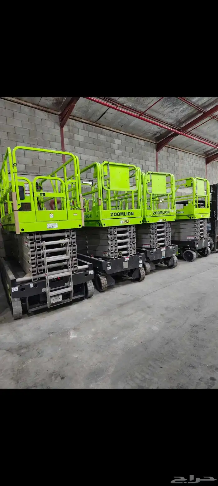 تاجير معدات فوركلفت رافعات شوكيه وكرينات بوبكات وجميع انواع 3