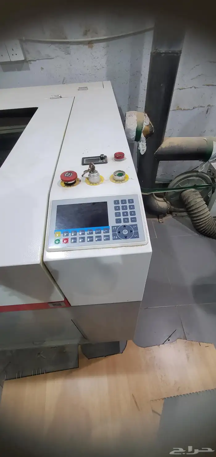 ليزر مكينه 13 90 نظيفه ع الشرط تم البيع الله يبارك للمشتري 0