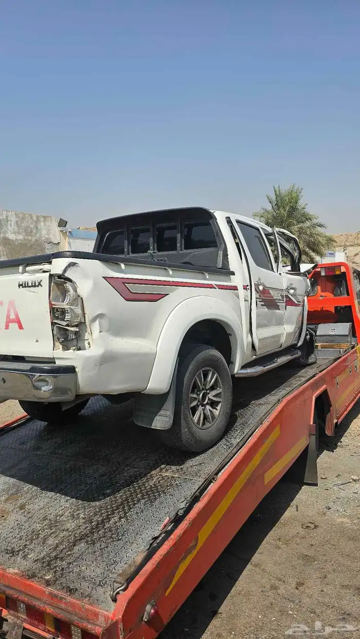 تويوتا هايلوكس قطع غيار فقط 0