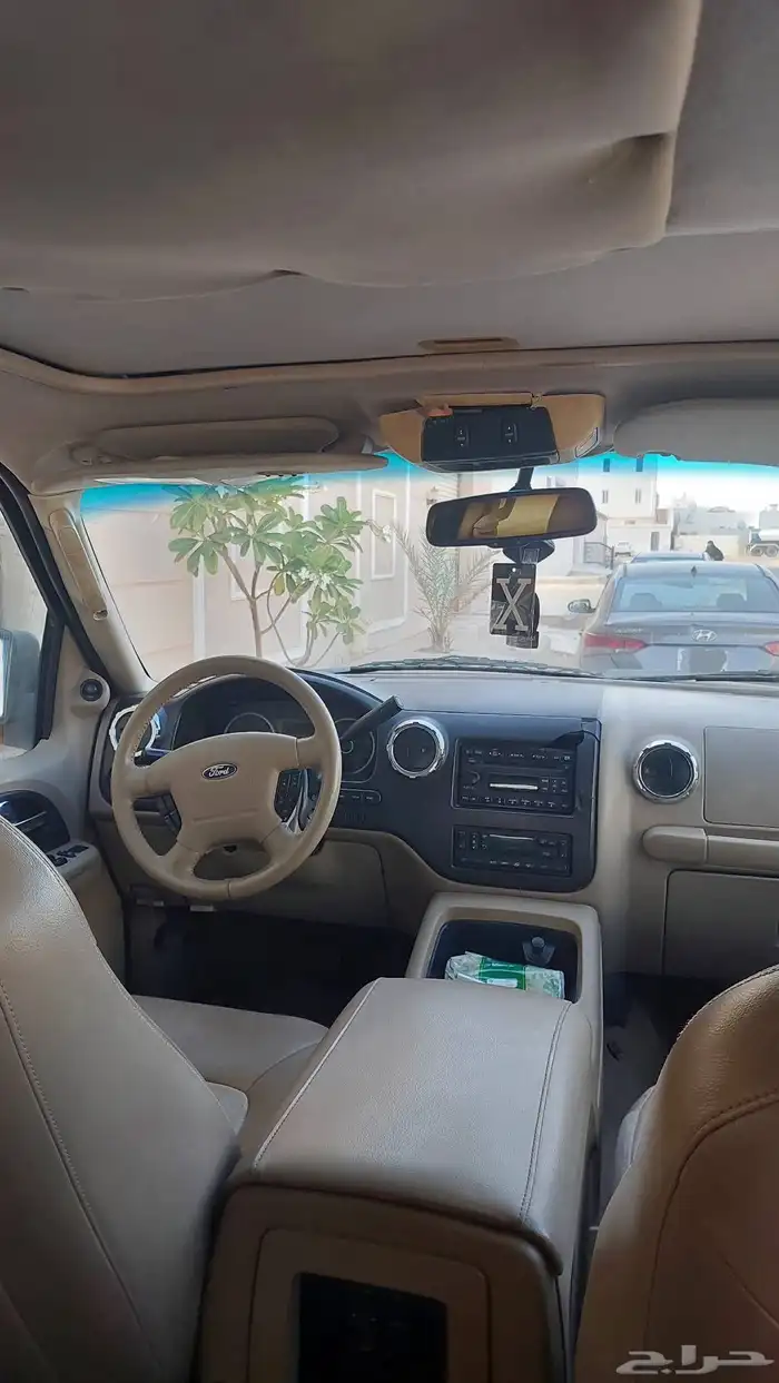 فورداكسيبديشن بحالة جيدة الجير يحتاج شغل للمستخدم او التشليح 4