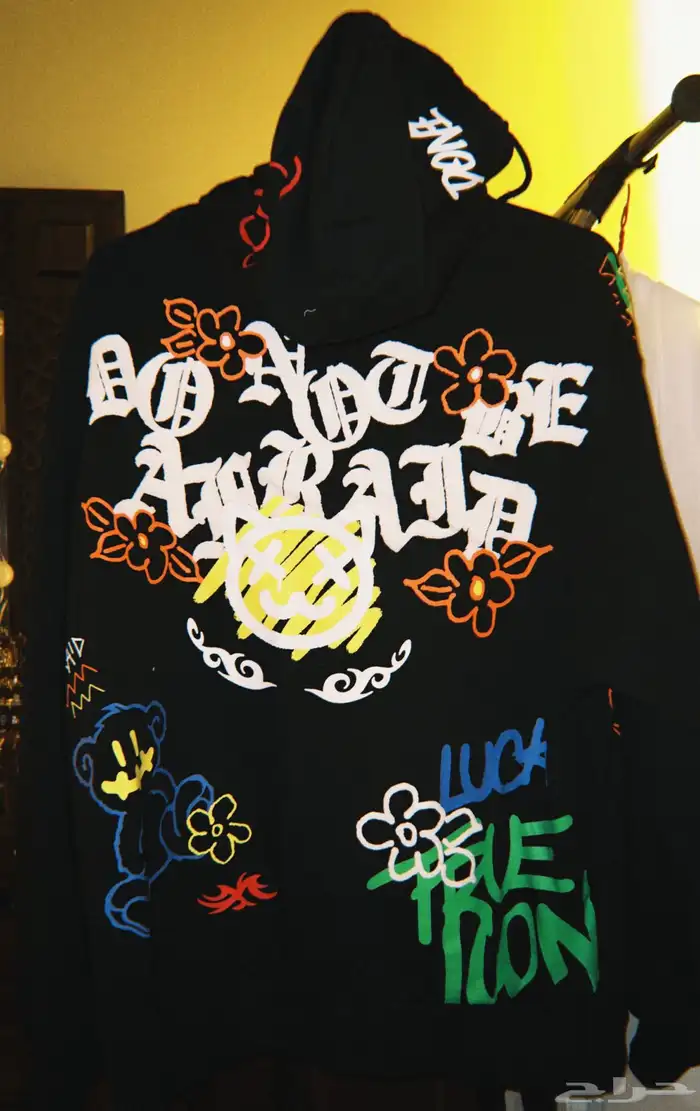 هودي اسود من بيرشيكا 3