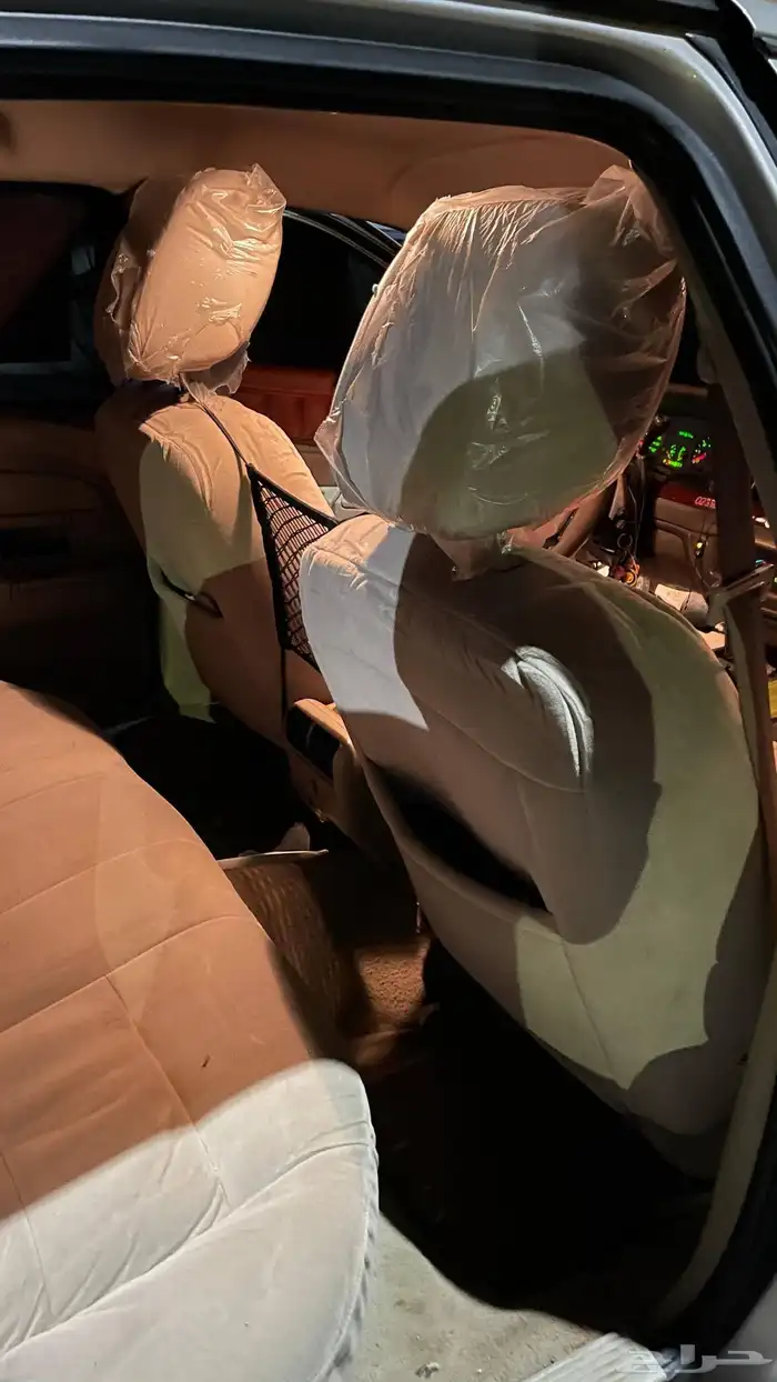 للبيع فورد كراون فكتوريا 2011 14