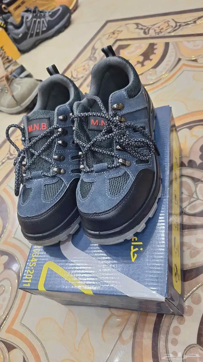 شوزات عمال وشوزات مهندسين 9