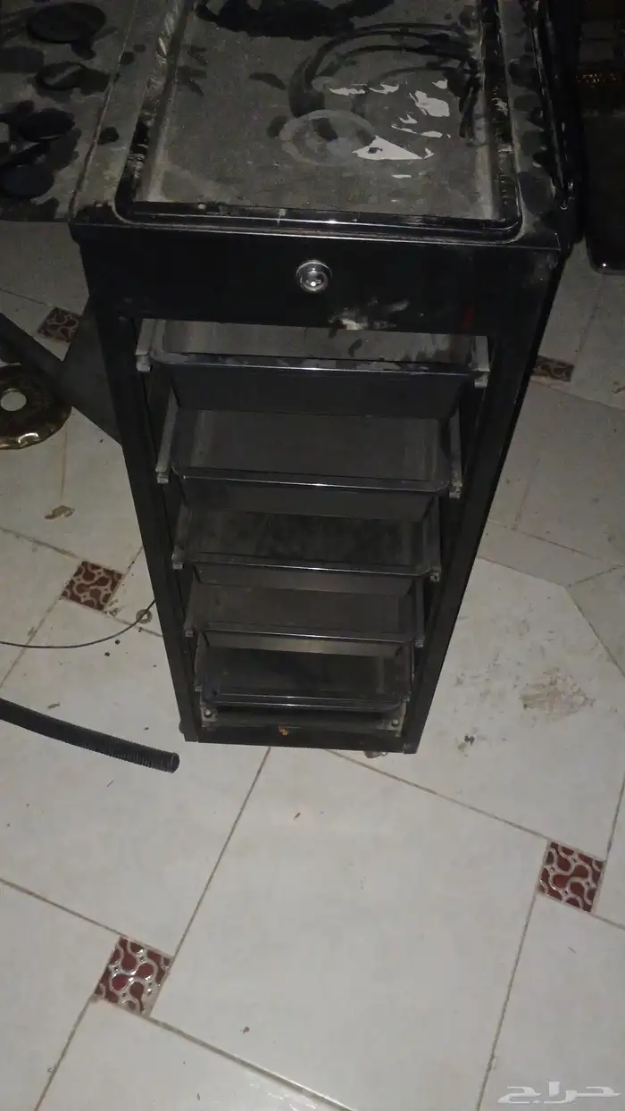 اغراض للبيع كراسي صالون اكياس بلاستيك 5