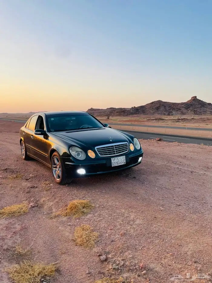 مرسيدس E200 2006 4