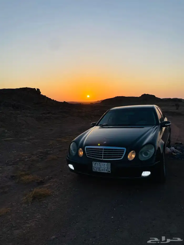 مرسيدس E200 2006 16