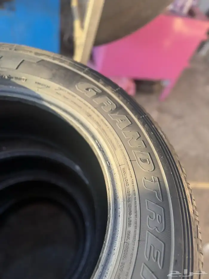 265 65 17 كفرات فورشنر وهايلوكس وبرادو ت24 5