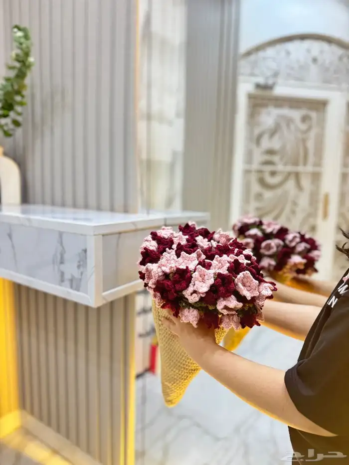شال صوف باقة ورد 2