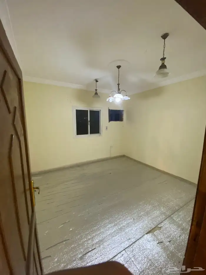 شقق عزاب للايجار الشهري والسنوي حي الصفا جده 2