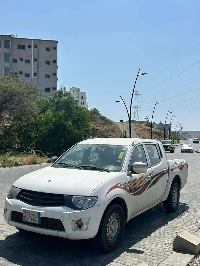 ميتسوبيشي 2007 L200 شرط المكينه والقير 3