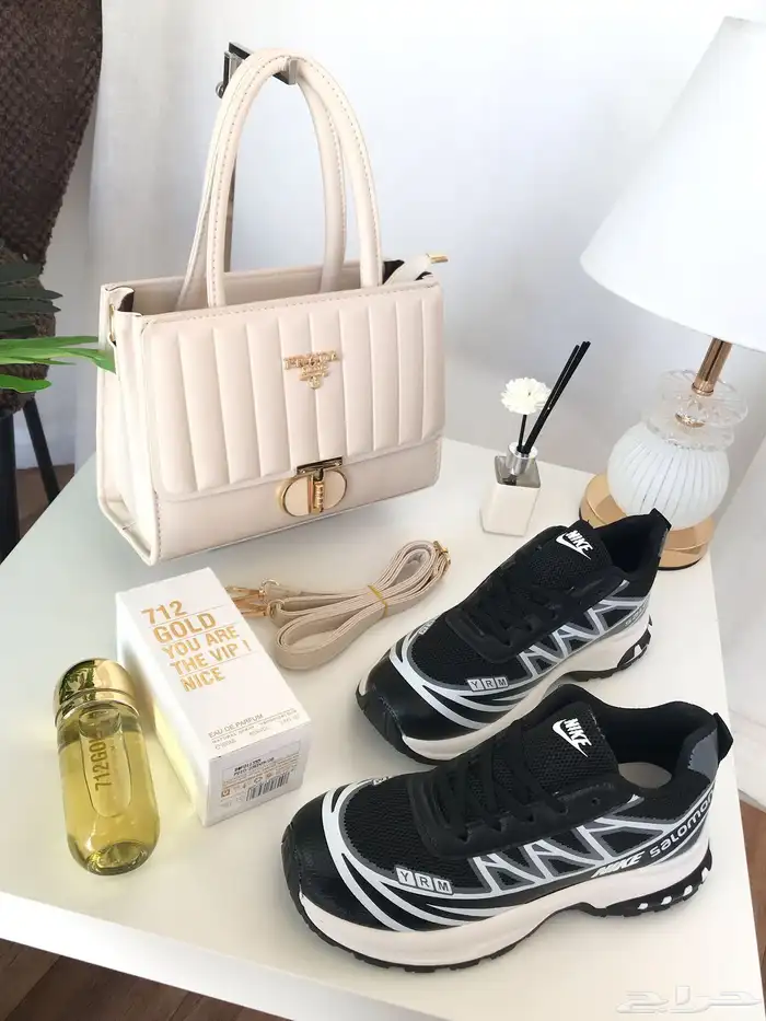 شنطة لعدة ماركه 15