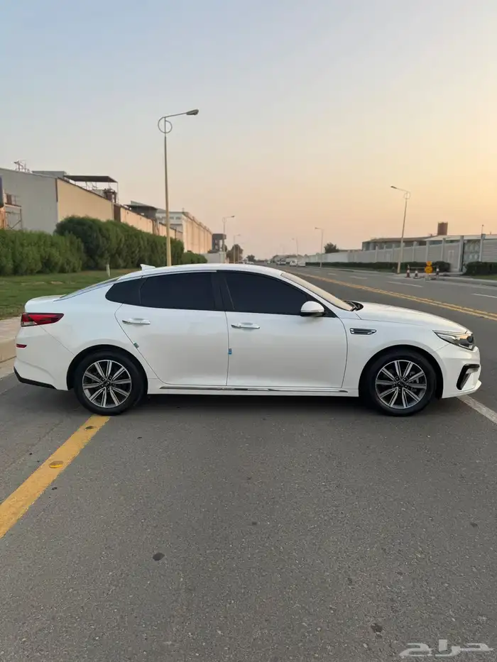 كيا اوبتما K5 2020 ممشى قليل 13