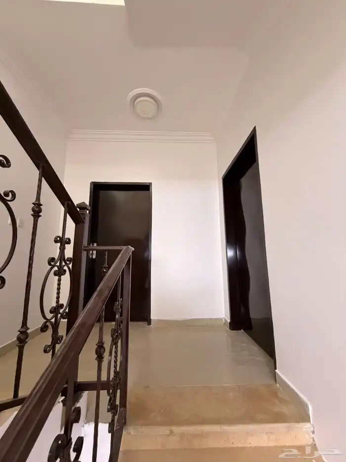 شقة للايجار حي الحزم 10