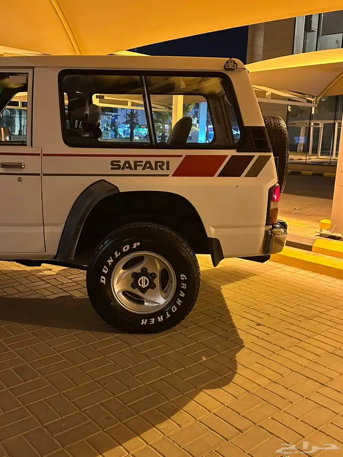 باترول 97 عليه لكزس 400 6