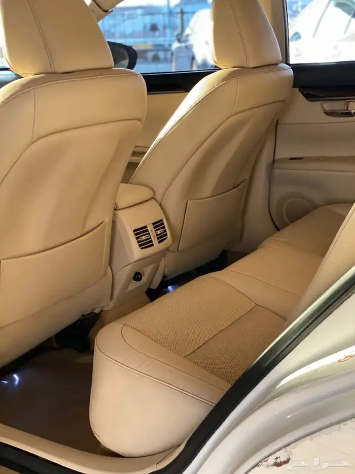 لكزس es 350 2013 5