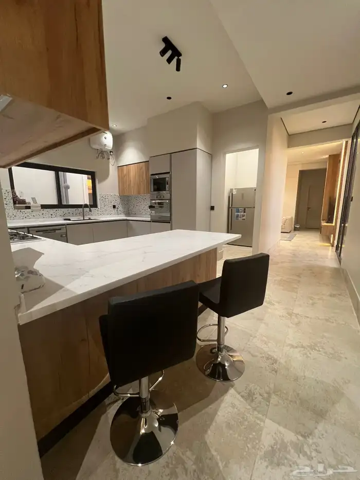 للبيع  شقة  روف  مؤثثة بالكامل - فاخرة وجاهزة للسكن 8