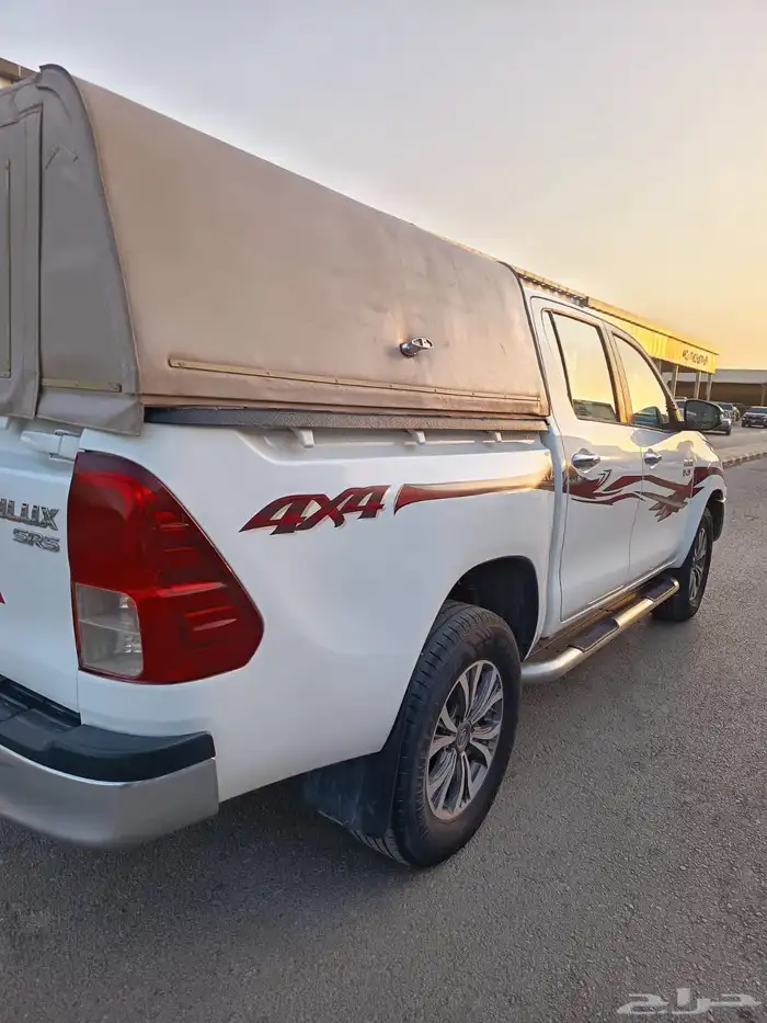 هايلوكس 2017 ديزل فل كامل قير عادي 5