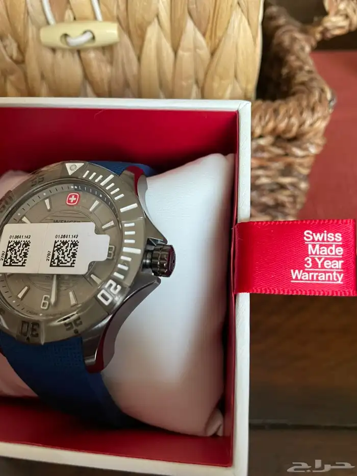 ساعة سويسرية مستوردة (اصلية) WENGER 2