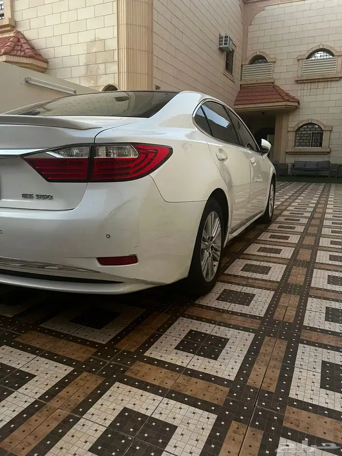 للبيع لكزس 2013 ES 3