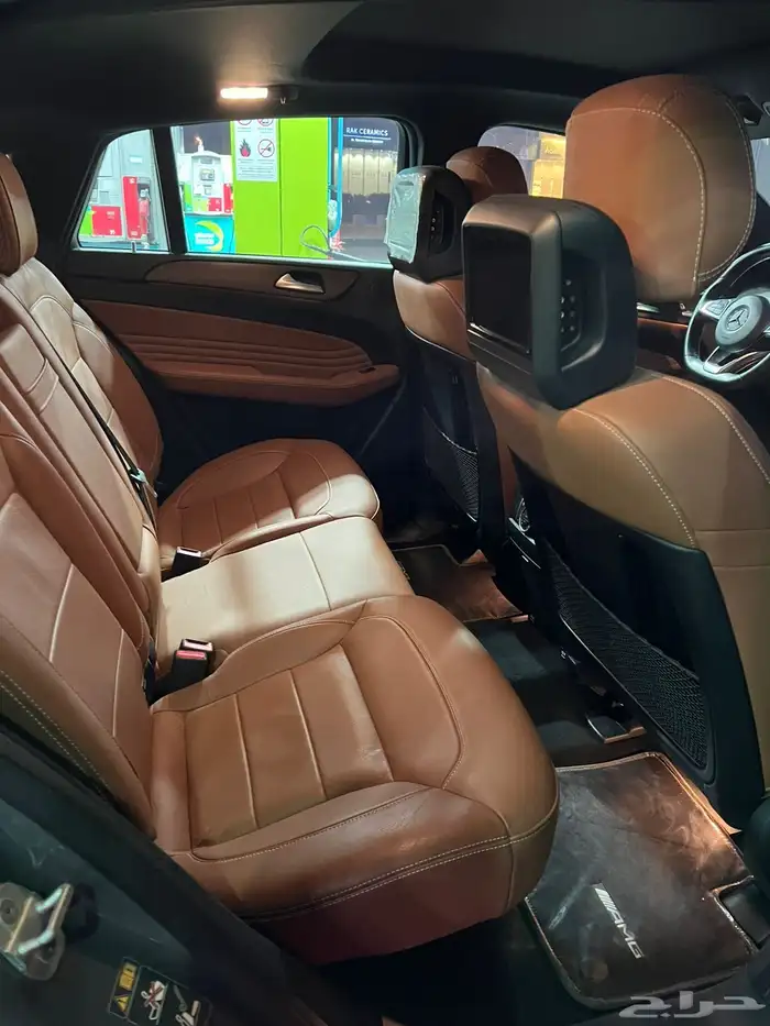 مرسيدس جي ال اي كوبيه 2017 Mercedes Benz GLE43 coupe 7