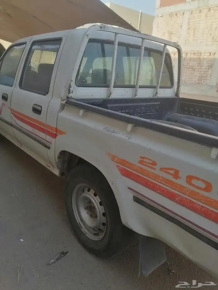 هايلوكس 4
