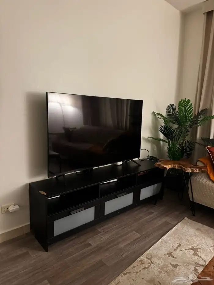 طاولة تلفزيون 0