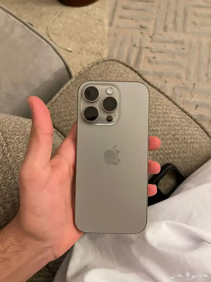 ايفون 16 pro 1