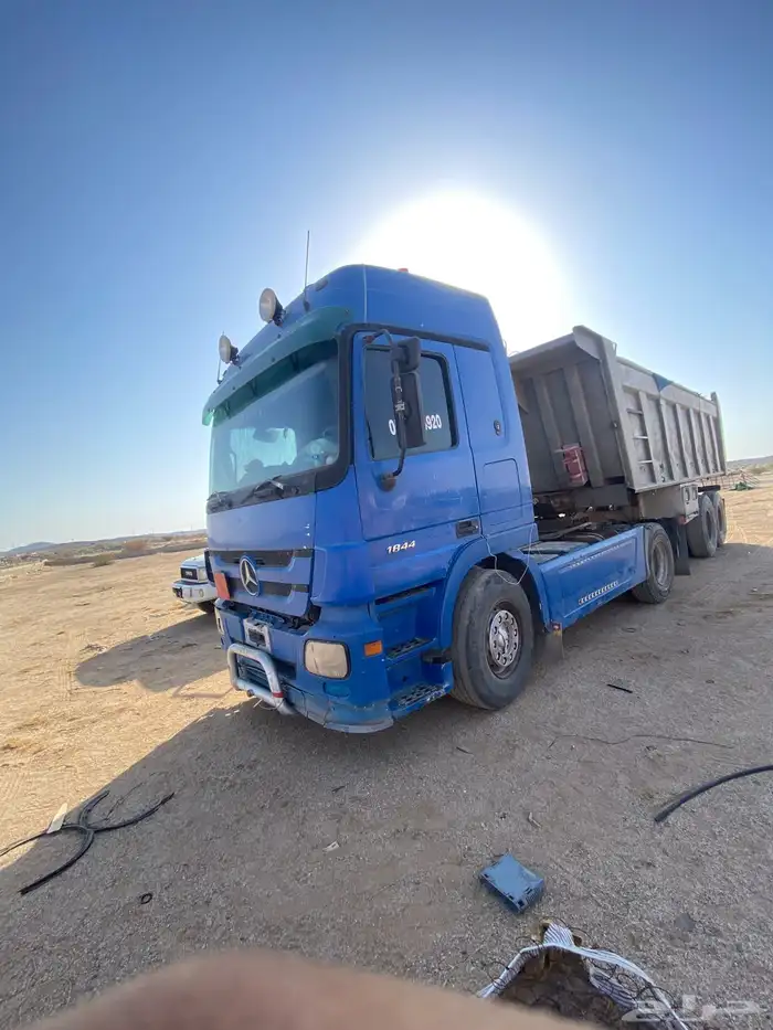 للبيع اكتروس مع الصندوق 3